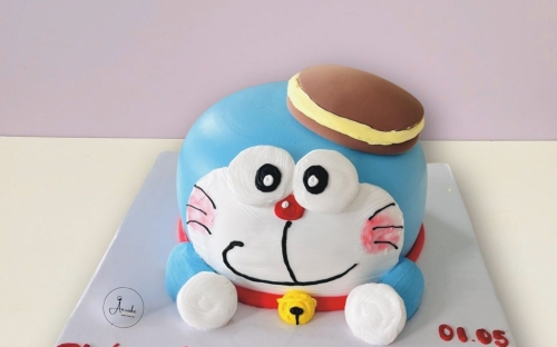 Bánh kem hình Doremon tặng em – 1 Món quà ngọt ngào và ý nghĩa dành tặng cho người thương