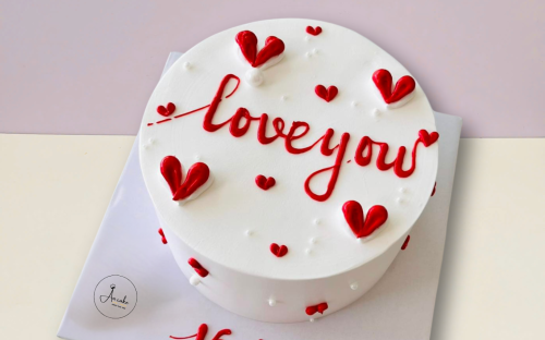 Bánh kem tặng bạn gái - Món quà ngọt ngào cho 1 tình yêu đích thực