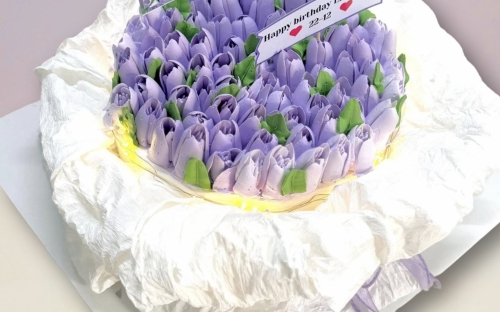 Mẫu bánh kem hoa tặng mẹ - 1 Món quà ngọt ngào thay lời yêu thương